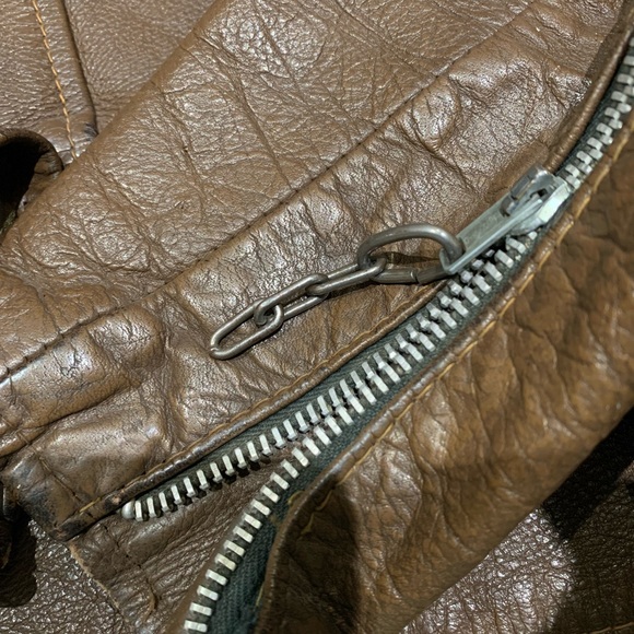 Vintage Harley-Davidson leather motorcycle jacket - Picture 6 of 9